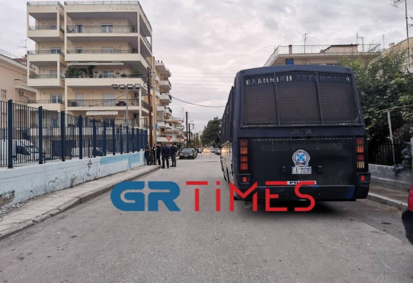 Θεσσαλονίκη: «Φρούριο» το ΕΠΑΛ Σταυρούπολης - Ένταση μεταξύ Αστυνομίας και ΕΛΜΕ