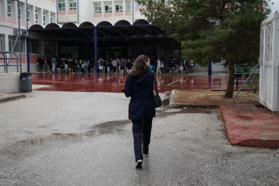 Κορονοϊός: Μέτρα στα σχολεία μέχρι τα τέλη Μαρτίου – Οι αποφάσεις