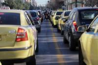 Κατεχάκη: Μποτιλιάρισμα χιλιομέτρων λόγω τροχαίου ατυχήματος