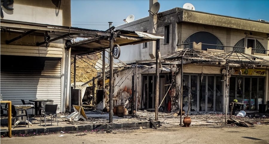 Εκτακτα μέτρα για τους πληγέντες από τις φωτιές: Αναστολή ασφαλιστικών εισφορών και δόσεων προς τον e-ΕΦΚΑ