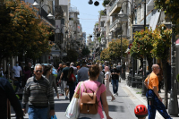 Νέο ωράριο καταστημάτων: Τι θα κάνει η Αθήνα - Ντόμινο εξελίξεων, γρίφος οι μισθοί