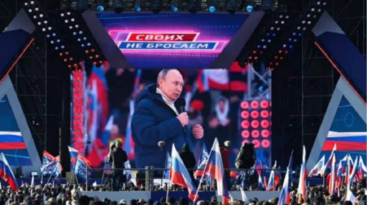 Το Loro Piana που φορούσε ο Πούτιν κοστίζει πάνω από 12.000 ευρώ