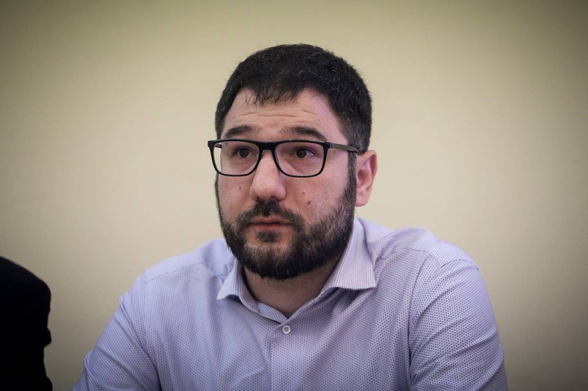 Νάσος Ηλιόπουλος: Καταγγέλλει και μηνύει για fake φωτογραφία του
