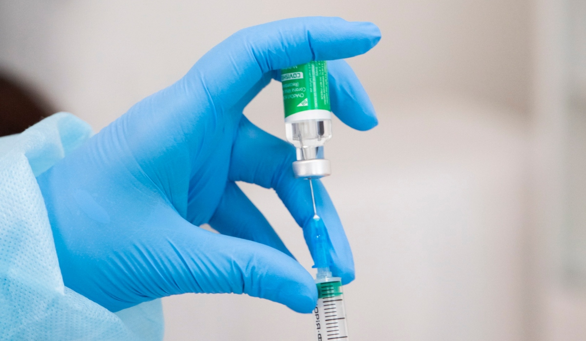 Κορονοϊός: «Πράσινο φως» από τον ΕΜΑ για το εμβόλιο της Novavax