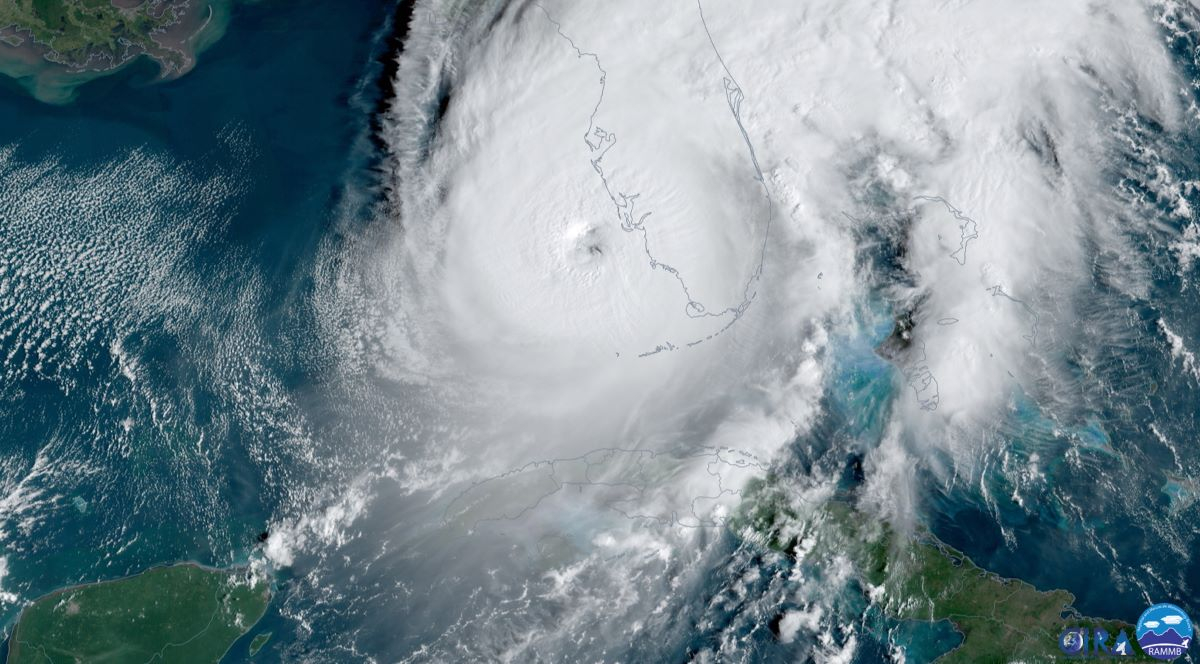 Ιστορικών διαστάσεων ο τυφώνας Ίαν - «Χτυπά» με 250 χλμ τη Φλόριντα (βίντεο)