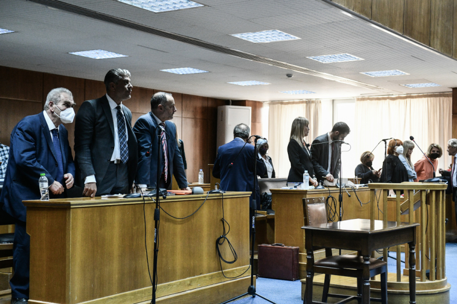 Ειδικό Δικαστήριο: Την Δευτέρα ξεκινούν οι απολογίες Παπαγγελόπουλου - Τουλουπάκη