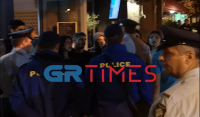 Θεσσαλονίκη: Συνθήματα κατά την αποχώρηση Μητσοτάκη - Σακελλαροπουλου από τη Ροτόντα (Βίντεο)