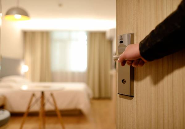 Πεντάστερο ξενοδοχείο στο Σύνταγμα ετοιμάζει η Λάμψα ΑΕ