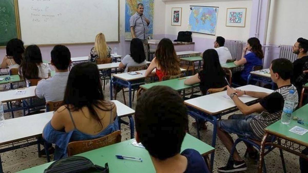 Κόπτσης: «Καλά στην υγεία τους οι Έλληνες μαθητές που επιστρέφουν από Ιταλία»