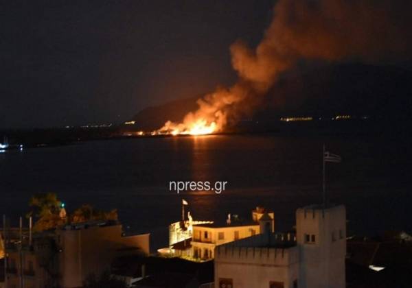 Μεγάλη φωτιά σε εργοστάσιο ανακύκλωσης στη Ναύπακτο