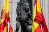 Ισπανία: Συντηρητικοί και Σοσιαλιστές επιδιώκουν ν’ «αναστήσουν» τον παλαιό δικομματισμό