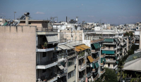 Θεσσαλονίκη: 18χρονη έπεσε από τον τέταρτο όροφο πολυκατοικίας