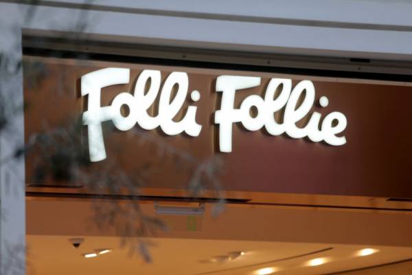 Folli Follie: Αναφορά σε πολιτικά πρόσωπα από υπάλληλο του Κουτσολιούτσου
