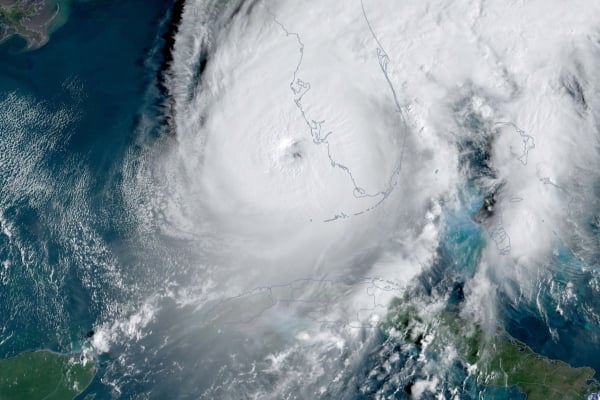 Τυφώνας Ίαν: Σκηνές Αποκάλυψης στη Φλόριντα – Βίντεο που κόβουν την ανάσα