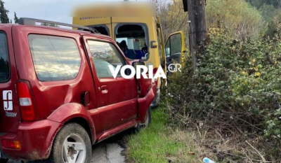 Τροχαίο με σχολικό λεωφορείο στη Θεσσαλονίκη: 2 από τα 10 παιδάκια παραμένουν στο νοσοκομείο