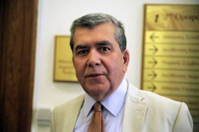 Αλέξης Μητρόπουλος: Ετοιμάζουν αγορά εργασίας «εκτροφείο ειλώτων»