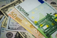 «Μαύρη μέρα» για το ευρώ: Βυθίστηκε σε ισοτιμία 1/1 με το δολάριο