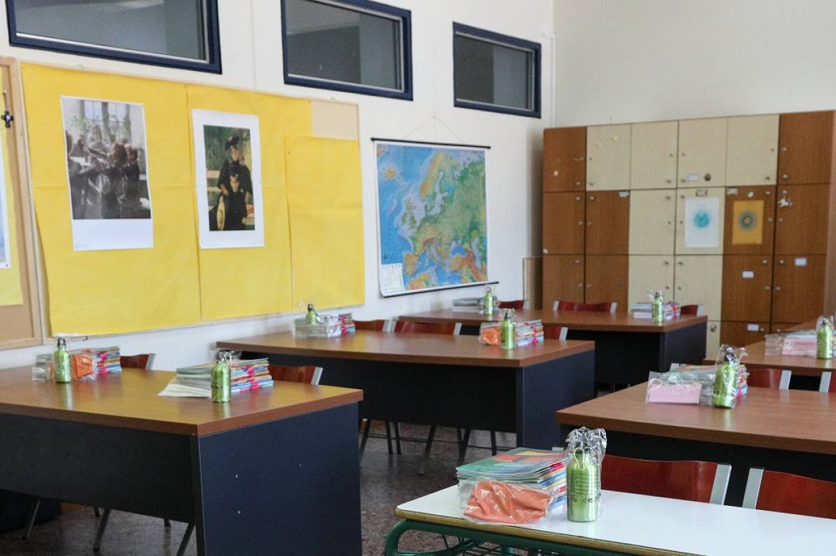 Κορονοϊός: Πόσα είναι τα ενεργά κρούσματα στη χώρα - Πόσα σχολεία έχουν κλείσει