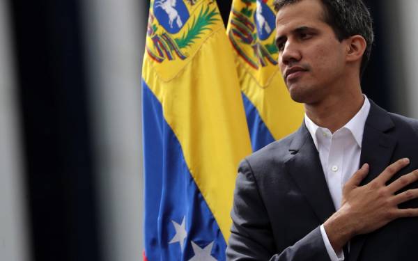 Για πραξικόπημα στη Βενεζουέλα κατηγορεί την Αμερική η Ρωσία