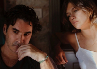 Κλέλια Ανδριολάτου: Η πρωταγωνίστρια του Χριστόφορου Παπακαλιάτη σε νέες πόζες το Instagram