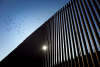 ΗΠΑ: Ο κυβερνήτης του Τέξας θέλει νέο τείχος στα σύνορα με το Μεξικό