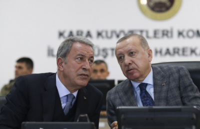 Χουλουσί Ακάρ: Θετικός στον κορονοϊό ο Τούρκος υπουργός Άμυνας