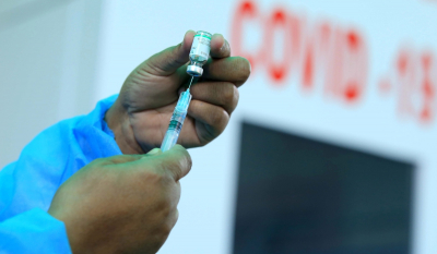Κορονοϊός: Η ΕΕ μοιράζει 200 εκατ. δόσεις εμβολίων σε φτωχές χώρες