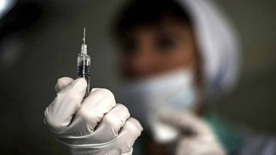 Σε 10.000 εθελοντές θα χορηγηθεί το εμβόλιο της Οξφόρδης - Πώς λειτουργεί