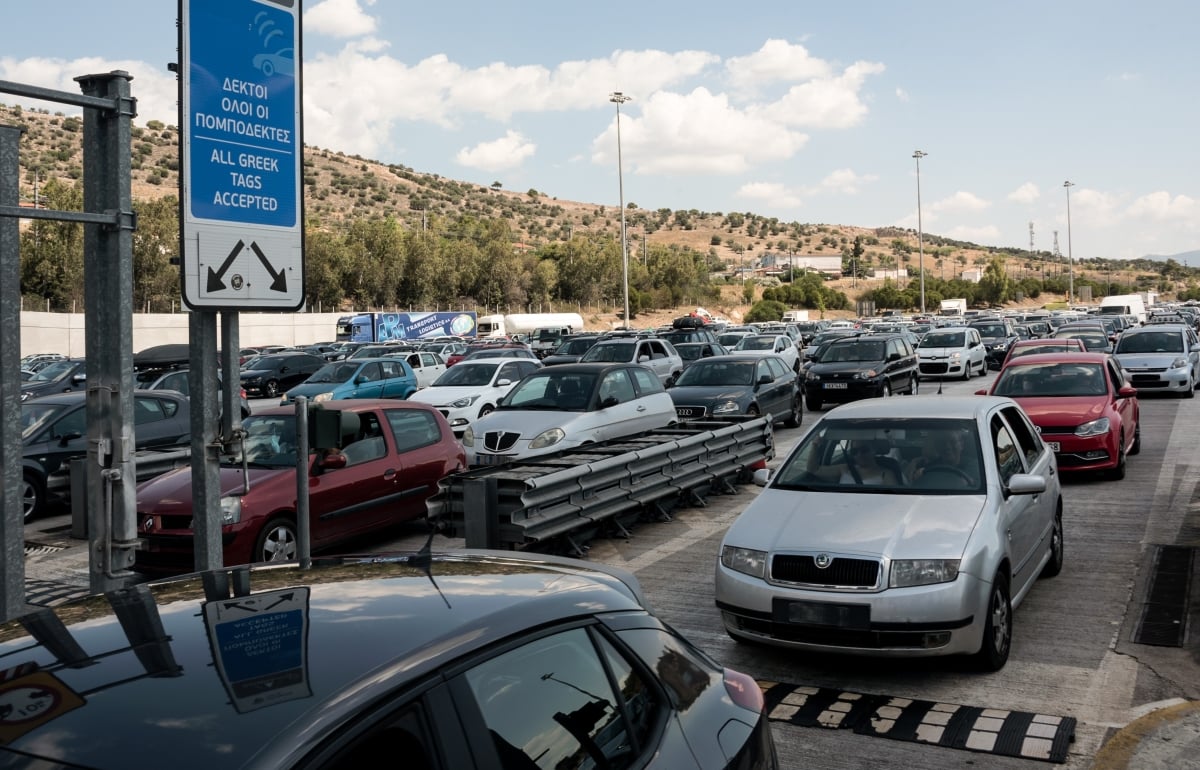 «Ασφυξία» στην εθνική οδό Αθηνών – Κορίνθου: Στο «κόκκινο» από τα Ίσθμια μέχρι τη Νέα Πέραμο