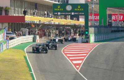Formula 1: Τα καλύτερα στιγμιότυπα των ελεύθερων δοκιμών (vid)