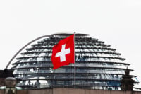 Έκπληξη μετά τη συμφωνία UBS – Credit Suisse: Ποιος είναι ο νέος CEO της τράπεζας