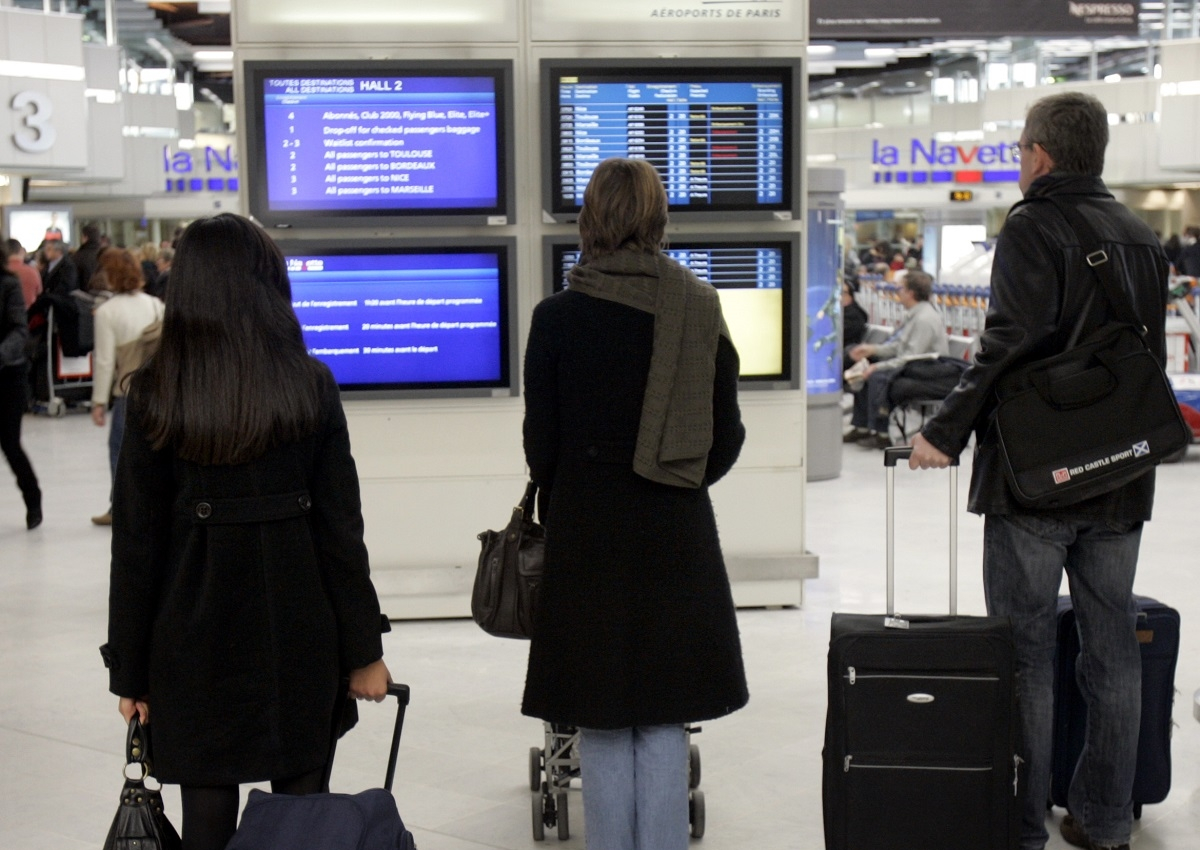 Προβλήματα και στα αεροδρόμια της Γαλλίας - Απεργία των ελεγκτών πτήσεων