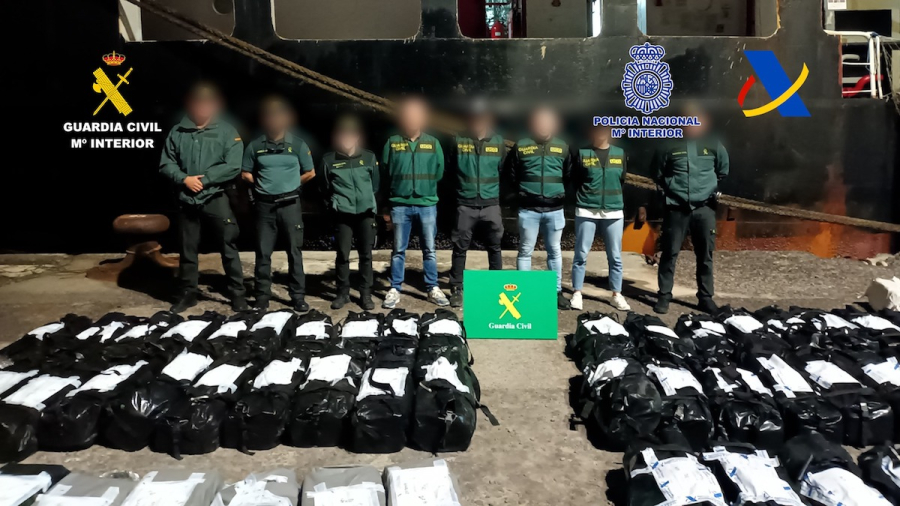 Blume: 15 συλληφθέντες για το πλοίο με τα 4.500 κιλά κοκαΐνης στην Ισπανία