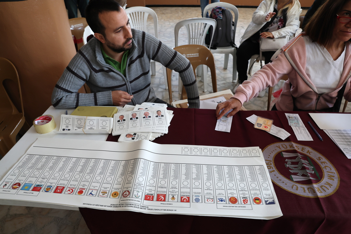 Εκλογές Τουρκία: Τρεις νεκροί από καρδιακά επεισόδια σε εκλογικά τμήματα - Ένας πολίτης νοσηλεύεται