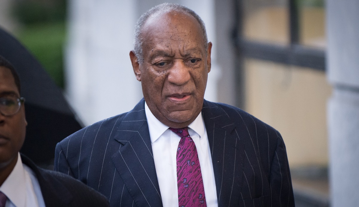 Bill Cosby: Αποφυλακίζεται παρά την καταδίκη για σεξουαλική επίθεση