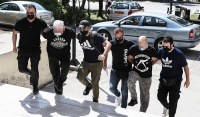Ελεύθερος ο αστυνομικός για την υπόθεση μαστροπείας στην Ηλιούπολη - Οι ποινές… χάδι