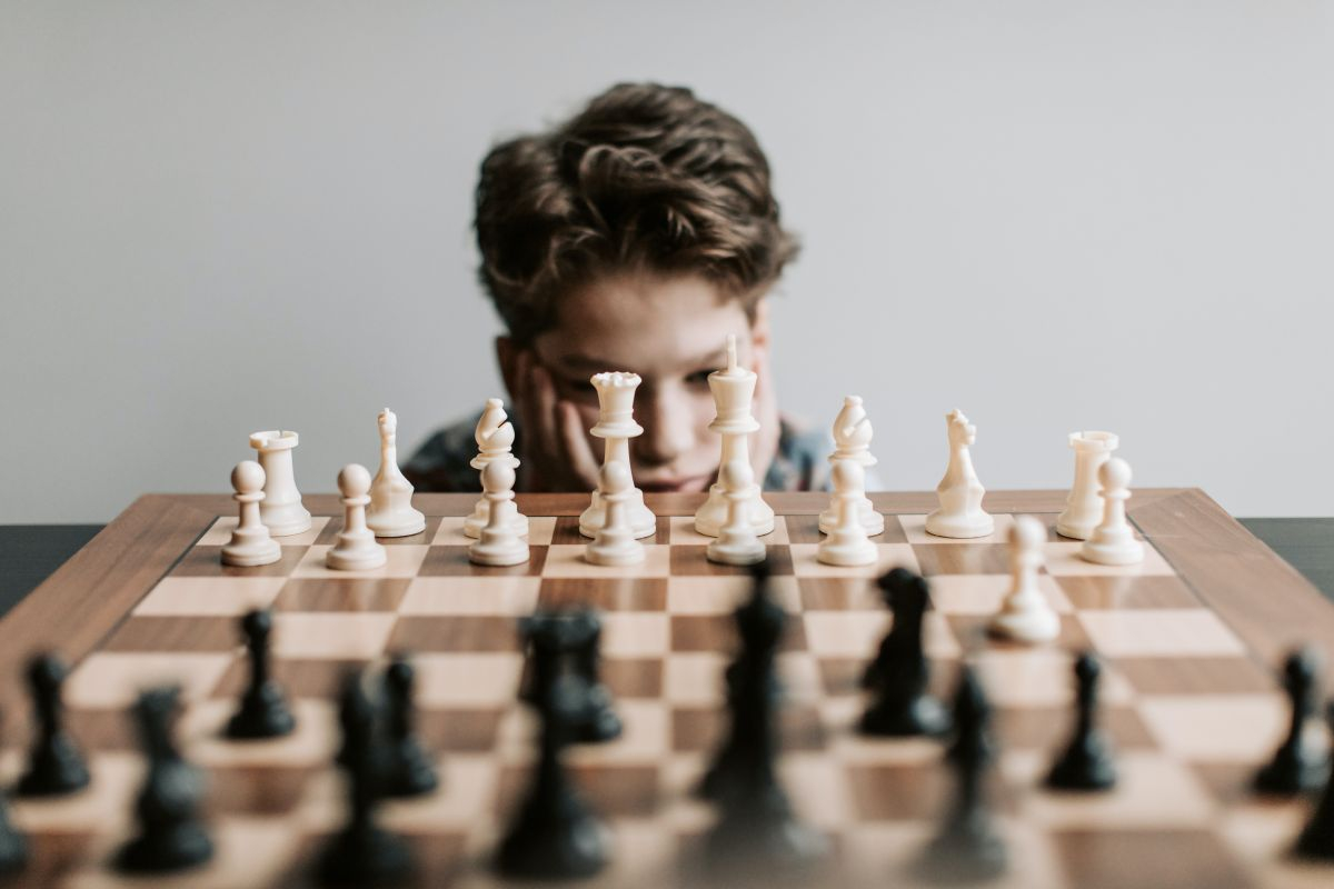 Σκάκι σε νηπιαγωγεία και δημοτικά τη νέα σχολική χρονιά – Πώς θα γίνεται το μάθημα