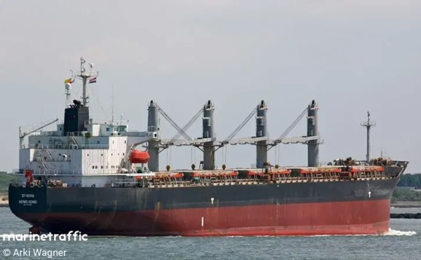 Σομαλία: Πειρατές κατέλαβαν φορτηγό πλοίο - Κρατούν ομήρους 23 ναυτικούς