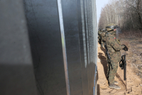 Η Πολωνία φτιάχνει φράχτη 209 χλμ - Φόβοι ότι η Ρωσία θα «ενορχηστρώσει εισβολή μεταναστών»