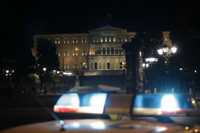 Αναστάτωση σε θέατρο της Αθήνας από τηλεφώνημα για βόμβα