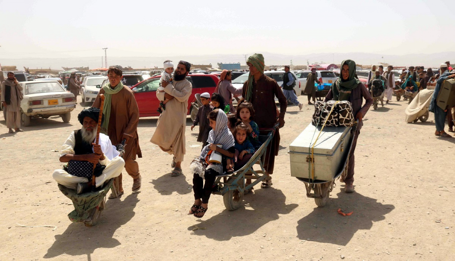 Αφγανιστάν: Φόβοι για νέο προσφυγικό - Χάος με διασώσεις πολιτών