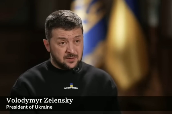 Ζελένσκι: Αποκλείει παραχώρηση ουκρανικού εδάφους σε περίπτωση ειρηνευτικής συμφωνίας με τη Ρωσία