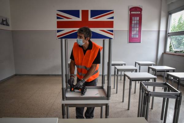 Βρετανία, Γαλλία, Γερμανία, Ιταλία και Ισπανία: Πώς άνοιξαν τα σχολεία