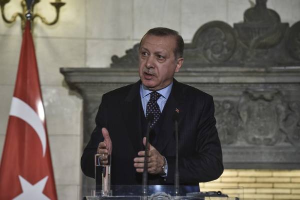 Ερντογάν: «Λύση μέσα από διάλογο και διαπραγματεύσεις» - Τι είπε για το Καστελόριζο