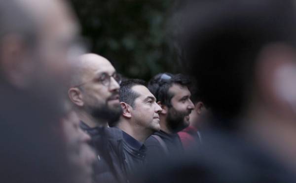 Γιατί πήγε ο Τσίπρας στο Πολυτεχνείο - Πώς αποτιμά ο ΣΥΡΙΖΑ την πορεία