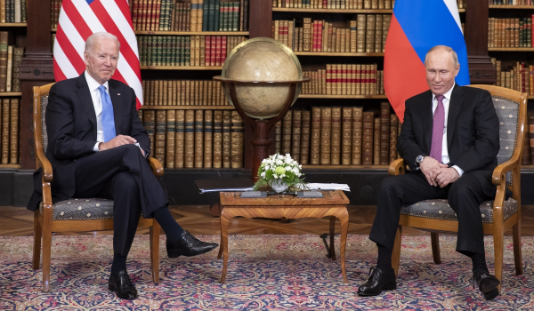 Ισχυρή η απάντηση της Μόσχας στις αμερικανικές κυρώσεις
