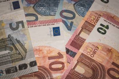Επίδομα 534 ευρώ: Πιστώνεται σήμερα 23/7 σε 7.000 νέους δικαιούχους