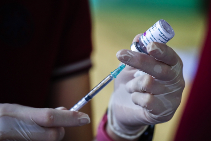 Διοικητής ΠΑΓΝΗ: «Σύνδεση του περιστατικού θρόμβωσης του 35χρονου στην Κρήτη με το εμβόλιο»