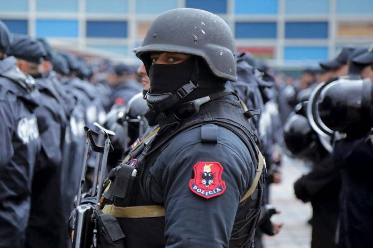 Αλβανία: Συνέλαβαν αστυνομικό της φύλαξης βουλευτή της ΝΔ