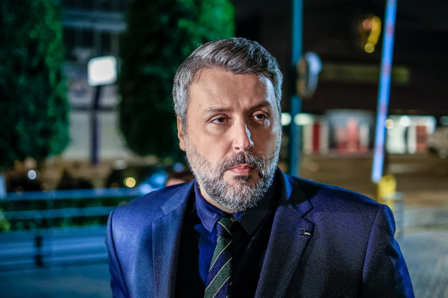 Γιάννης Καλλιάνος: «Δεν τα βάζω με τον Άδωνι Γεωργιάδη, τα βάζω με το νοσοκομείο που είναι ο πατέρας μου»